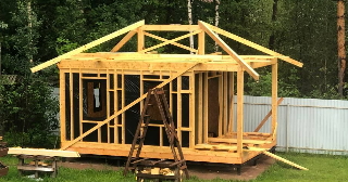 Сарай из бруса 100х100 в Острогожске - строительство под ключ | Строй-Стг от 41532 руб.